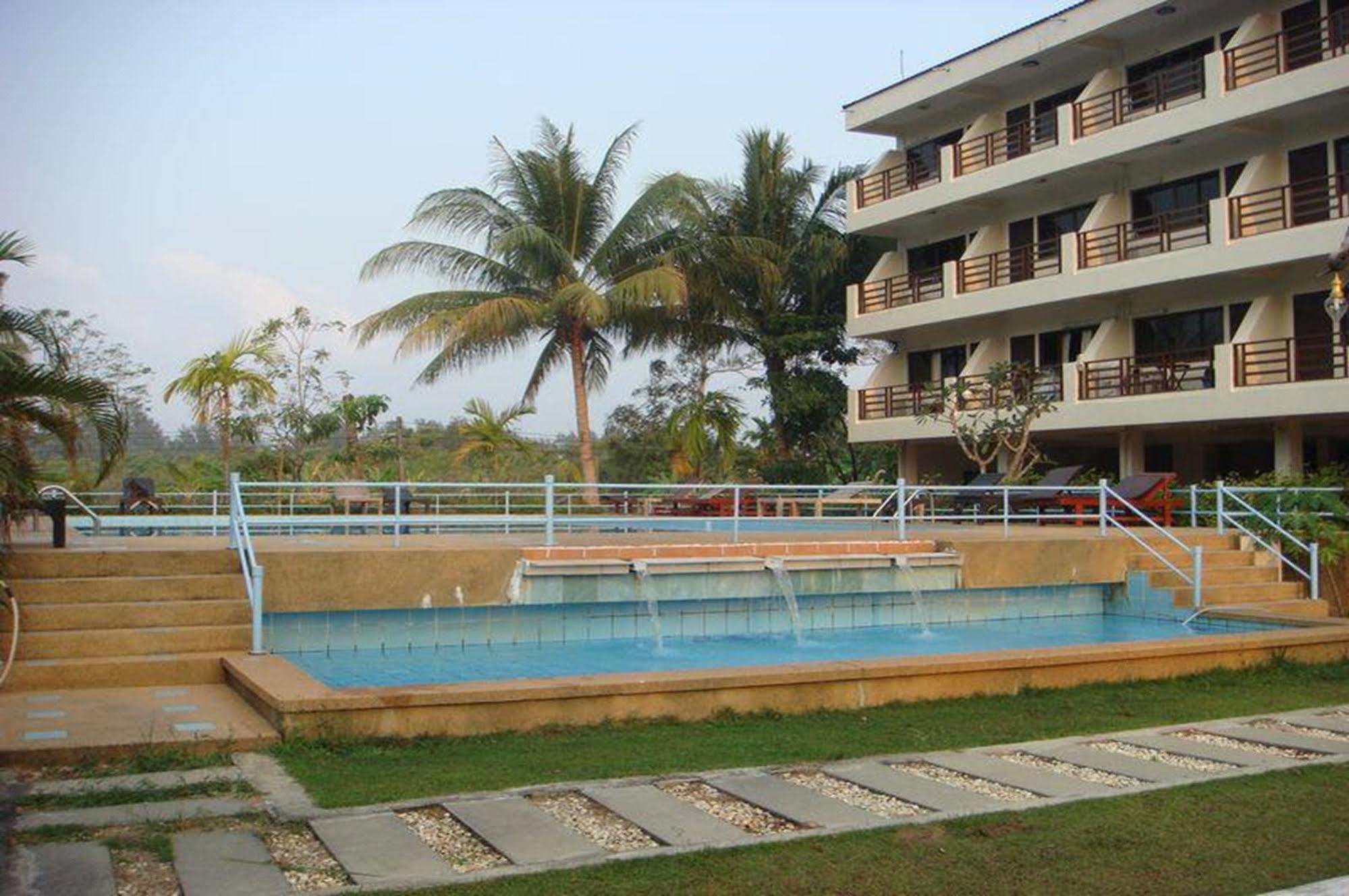 วี เจ เบดแอนด์เบรคฟาสต์ Aparthotel หาดคลองพร้าว ภายนอก รูปภาพ